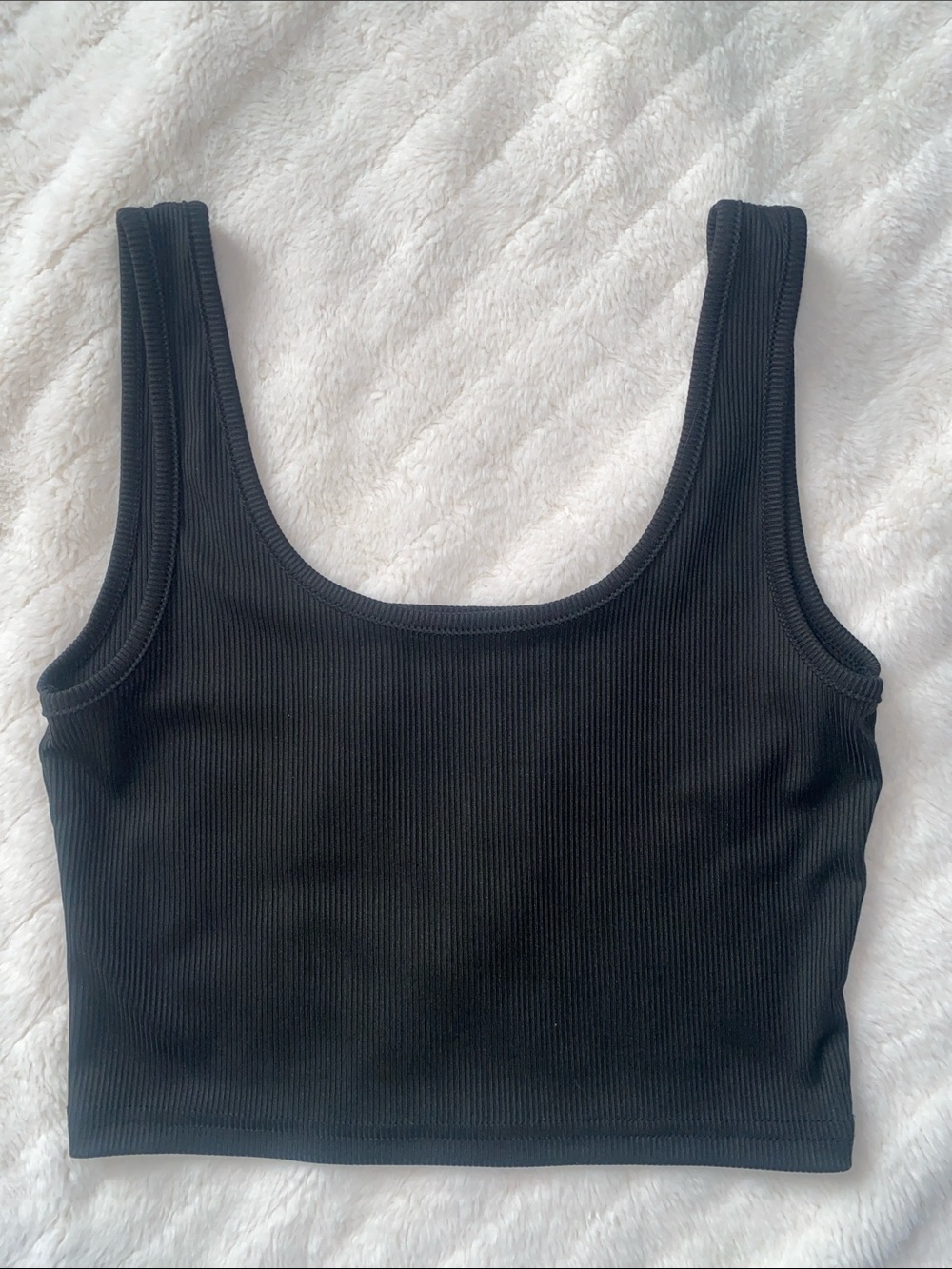SHEIN Black Ribbed Scoop Crop Tank